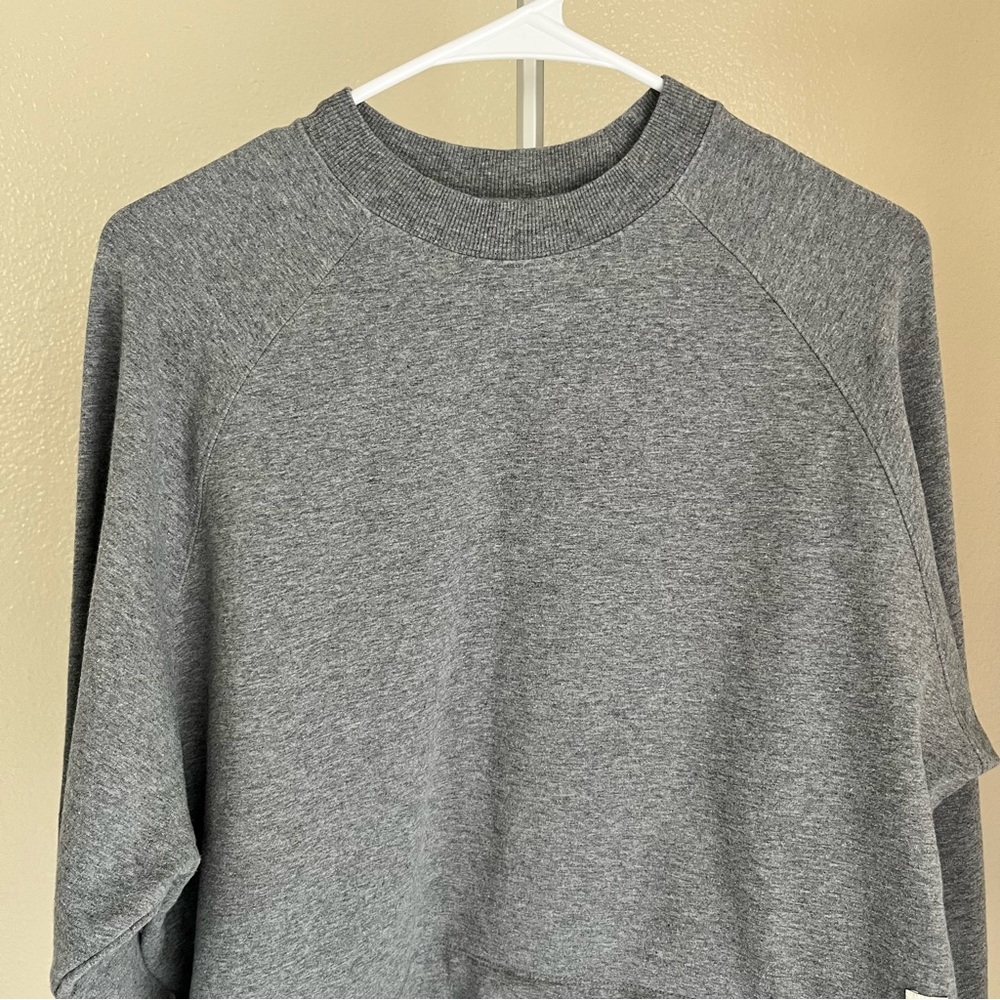 Vuori Crew Neck Sweatshirt Grey - Picture 2 of 7